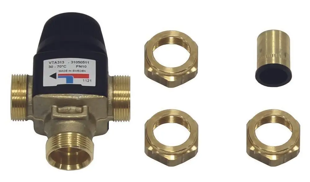 Vaillant Thermostatmischer mit drei Anschlüssen, drei Kupfernippeln und einer Dichtung, gefertigt aus Messing und Kunststoff, abgebildet auf neutralem Hintergrund.